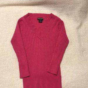 Guess pink sweater